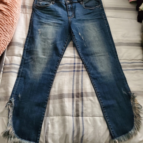 3 bundle of 👖 - Picture 9 of 9